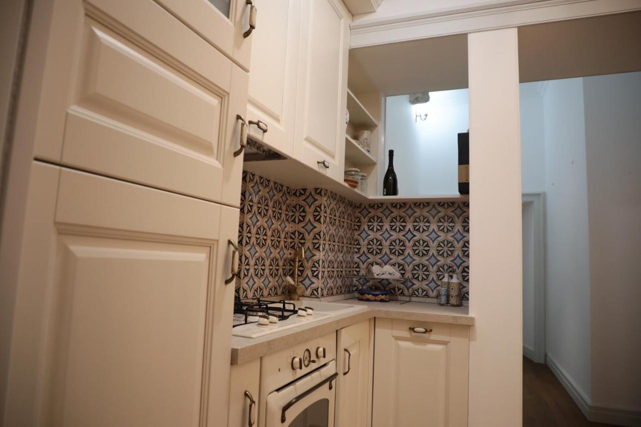 Maison Nicole - Salerno Apartment ภายนอก รูปภาพ