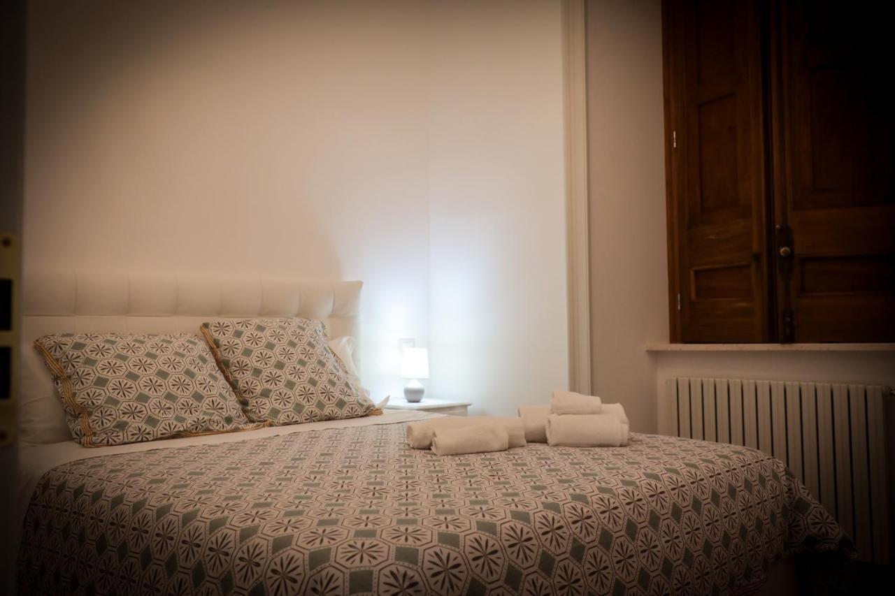 Maison Nicole - Salerno Apartment ภายนอก รูปภาพ