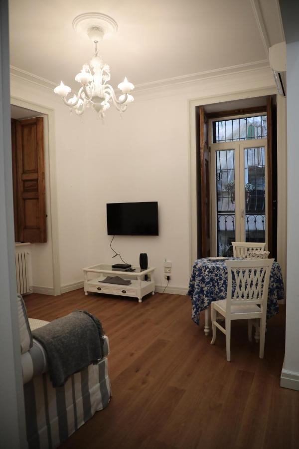 Maison Nicole - Salerno Apartment ภายนอก รูปภาพ